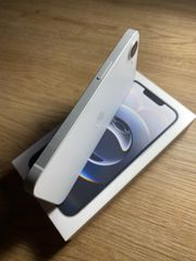 i phone 16e-thumb-2