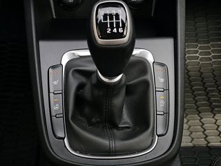 Hyundai Kona 2022 PREMIUM/SELF DRIVE/FULL EXTRA-thumb-23