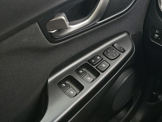 Hyundai Kona 2022 PREMIUM/SELF DRIVE/FULL EXTRA-thumb-26