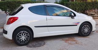 Peugeot 207 2009