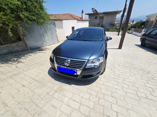 Volkswagen Passat 2005 1600 FSI  HIGHLINE    LPG