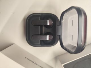 Galaxy Buds 4-thumb-4