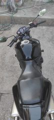 Suzuki GSR 600 2010-thumb-3