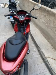 Honda PCX 150 2013-thumb-2