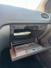Ford Focus 2005-thumb-15
