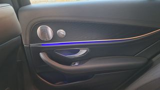 Mercedes-Benz E 300 2019-thumb-18