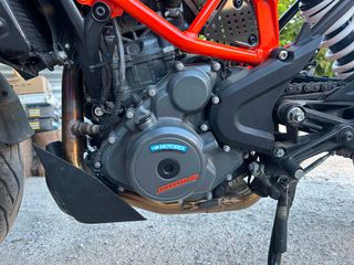 KTM 390 Duke 2023-thumb-4