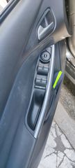 Ford Focus 2012 Titanium-thumb-7