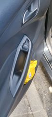 Ford Focus 2012 Titanium-thumb-10
