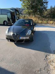 Alfa Romeo Giulietta 2014-thumb-4