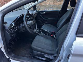 Ford Fiesta 2019-thumb-12