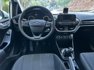 Ford Fiesta 2019-thumb-16