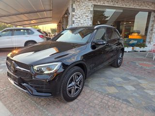 Mercedes-Benz GLC 300 2021 4Matic..AMG..Distronic