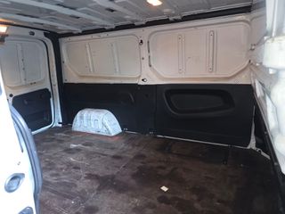 Renault Trafic 2018 Dci145-thumb-4