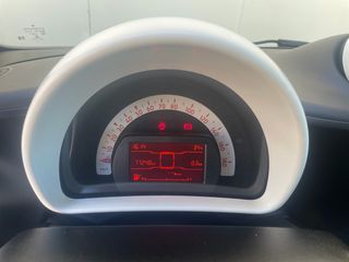 Smart ForTwo 2016 *ΠΡΟΣΕΧΩΣ*77.000km*ΕΛΛΗΝΙΚΟ*90ps*16’*-thumb-6