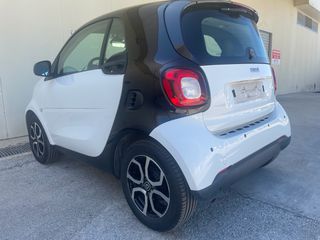Smart ForTwo 2016 *ΠΡΟΣΕΧΩΣ*77.000km*ΕΛΛΗΝΙΚΟ*90ps*16’*-thumb-8