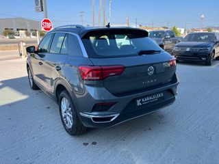 Volkswagen T-Roc 2019 ADVANCE 4MOTION-thumb-6