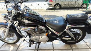 Suzuki VL 125 2001 INTRUDER-thumb-4