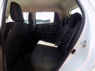 Suzuki Swift 2024 HYBRID 1.2 GL-thumb-12