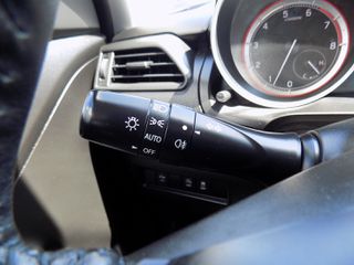 Suzuki Swift 2024 HYBRID 1.2 GL-thumb-18