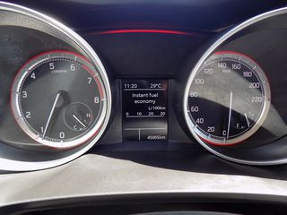 Suzuki Swift 2024 HYBRID 1.2 GL-thumb-21