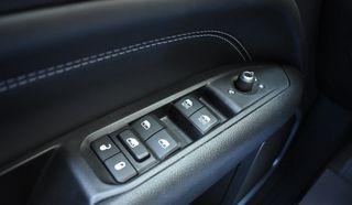 Jeep Compass 2022 1.5-LIMITED-E HYBRID-DCT-130hp-thumb-28