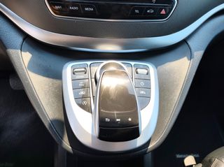 Mercedes-Benz V 250 2018 AVANTGARDE EXTRA LONG-thumb-17