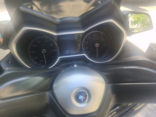 Yamaha XMAX 300 Tech Max 2020 TECH MAX-thumb-12
