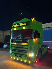 Scania 2002 164 580-thumb-1