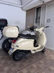 Piaggio Vespa LX 150 2009-thumb-1