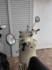 Piaggio Vespa LX 150 2009-thumb-2