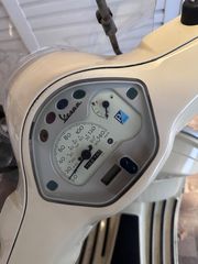 Piaggio Vespa LX 150 2009-thumb-5