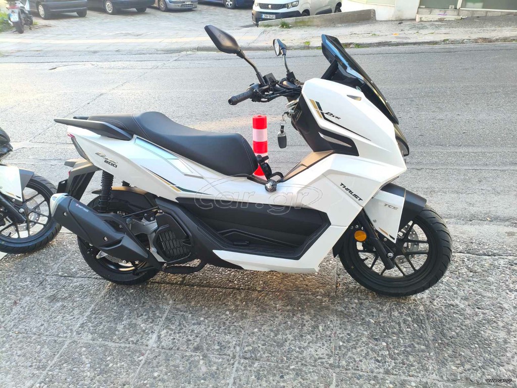 Thrust DSR 200 2026 Scooter