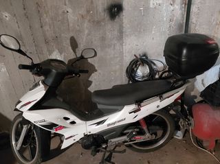 Daytona Sprinter 125 2010-thumb-11
