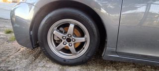Lexus CT 200h 2012-thumb-10