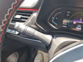 Renault Arkana 2021 1.6 RS-Line E-Tech Hybrid AUTOMATIC 145bhp(69.500XLM!!!)-thumb-28