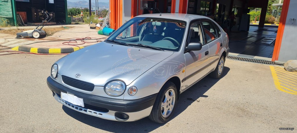 Toyota Corolla 1998 1.3 LIFTBACK
