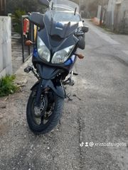 Suzuki V-Strom 650 2004 DL 650 V-STROM