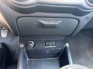 Hyundai i 20 2013 1200CC-FACE LIFT 86ps full bookservise!-thumb-18
