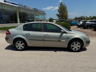 Renault Megane 2003 1.6 2003-thumb-3