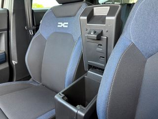 Dacia Bigster 2025 4X4 Expression mild hybrid 130-thumb-26