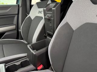 Dacia Bigster 2025 Journey Mild Hybrid-G 140-thumb-31