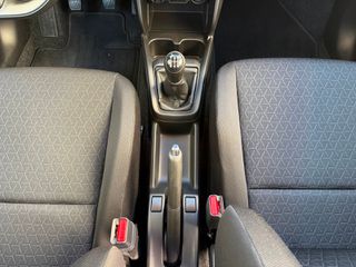 Suzuki Swift 2025 2WD GL-thumb-23