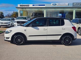 Skoda Fabia 2011 1.2 2011-thumb-7