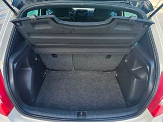 Skoda Fabia 2011 1.2 2011-thumb-11