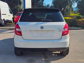 Skoda Fabia 2011 1.2 2011-thumb-5