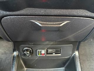 Hyundai i 20 2010 1.2 2010-thumb-21