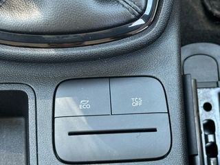 Ford Fiesta 2018-thumb-39
