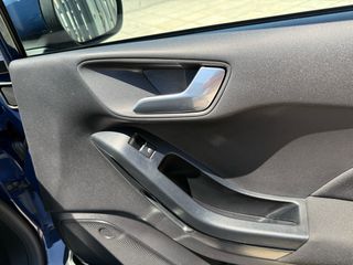 Ford Fiesta 2018-thumb-44