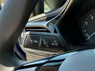 Ford Fiesta 2018-thumb-52